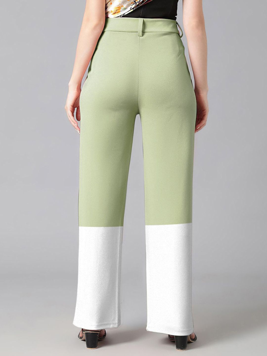 Kotty Women Colourblocked High-Rise Pleated Regular Trousers