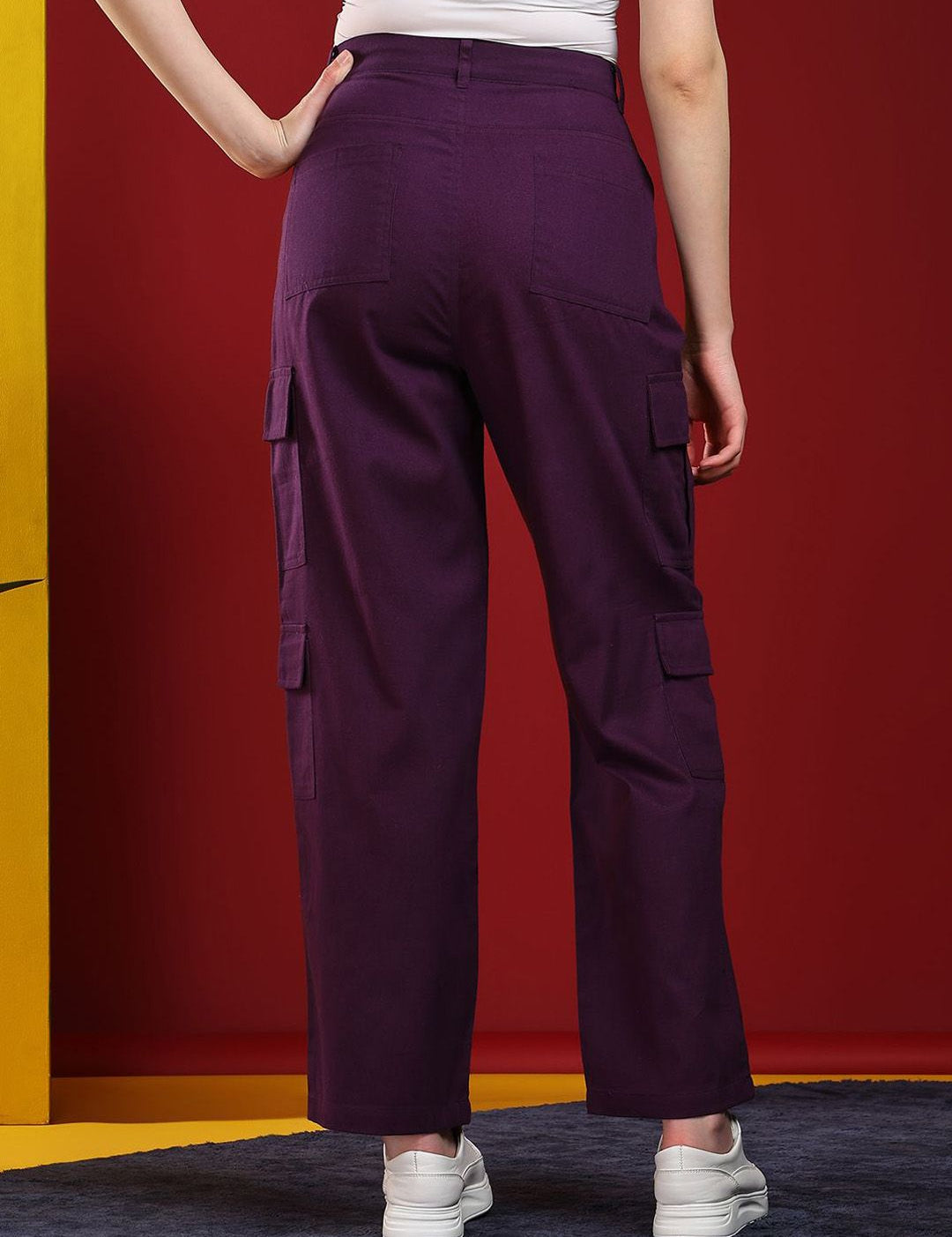 Kotty Women Regular Fit High-Rise Cargos Trouser