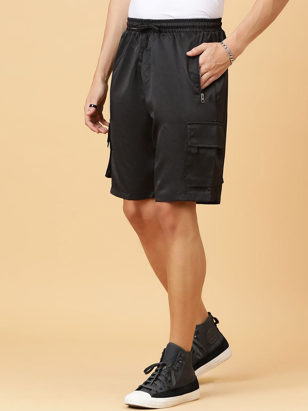 Kotty Men Low-Rise Sports Shorts