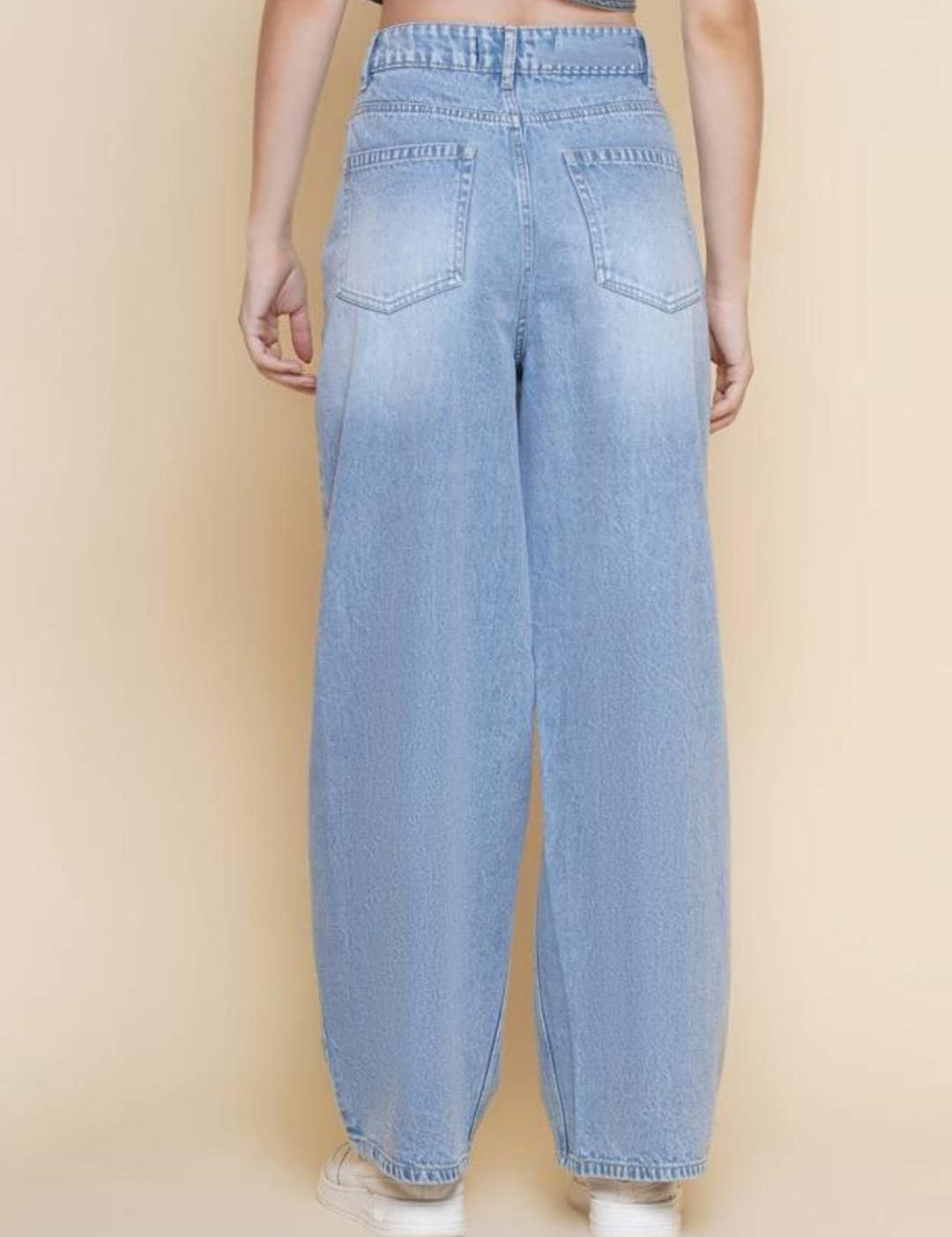 Kotty Women Straight Fit High-Rise Stretchable Jeans