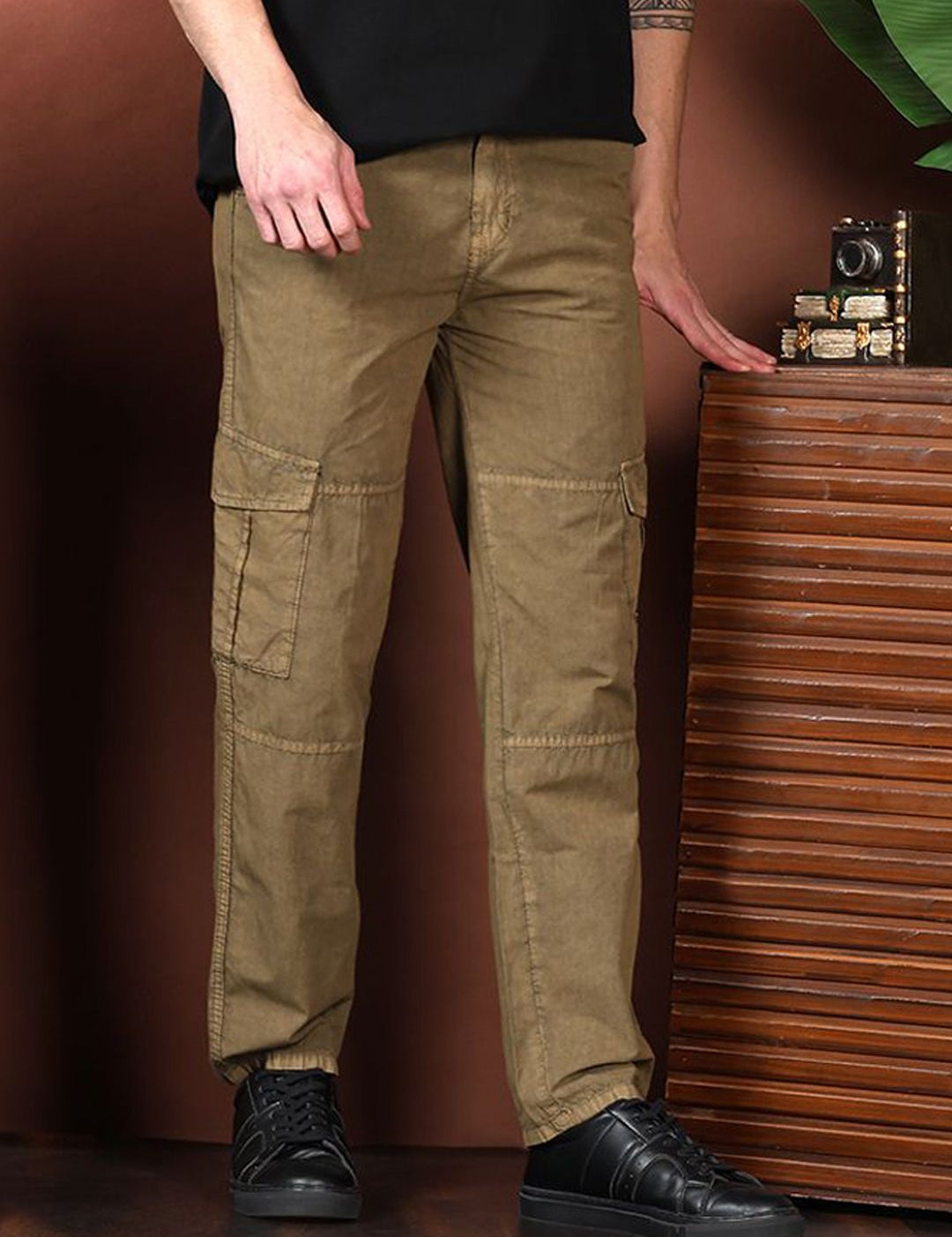 Kotty Men Relaxed Easy Wash Cargos Trousers