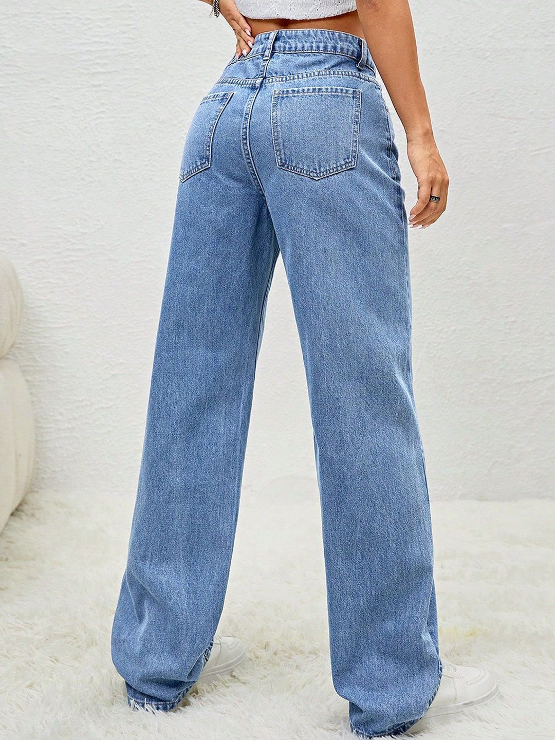 Kotty Women Jean Straight Fit High-Rise Stretchable Jeans