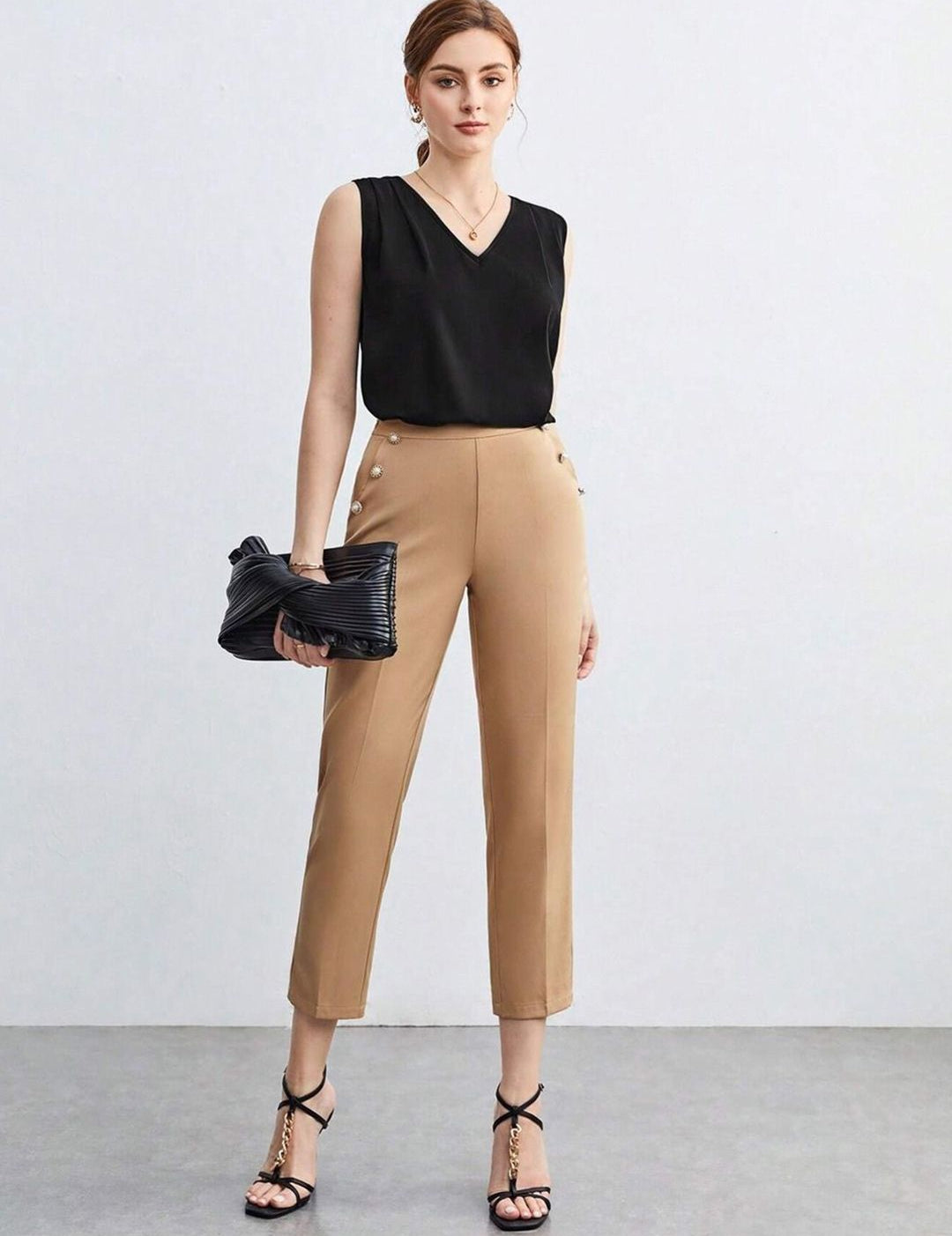 Kotty Women Solid V-Neck Top