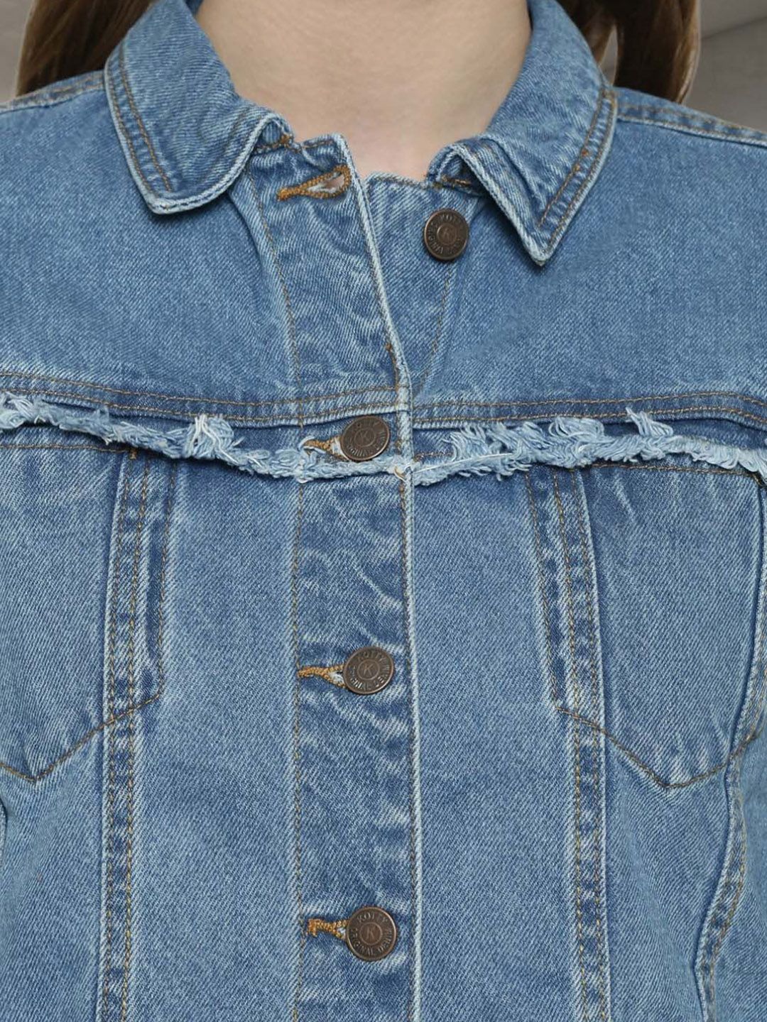 Kotty Women Spread Collar Solid Denim Jacket