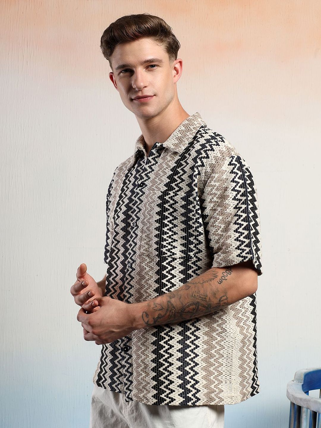 Kotty Men Sheer Striped Casual Shirt