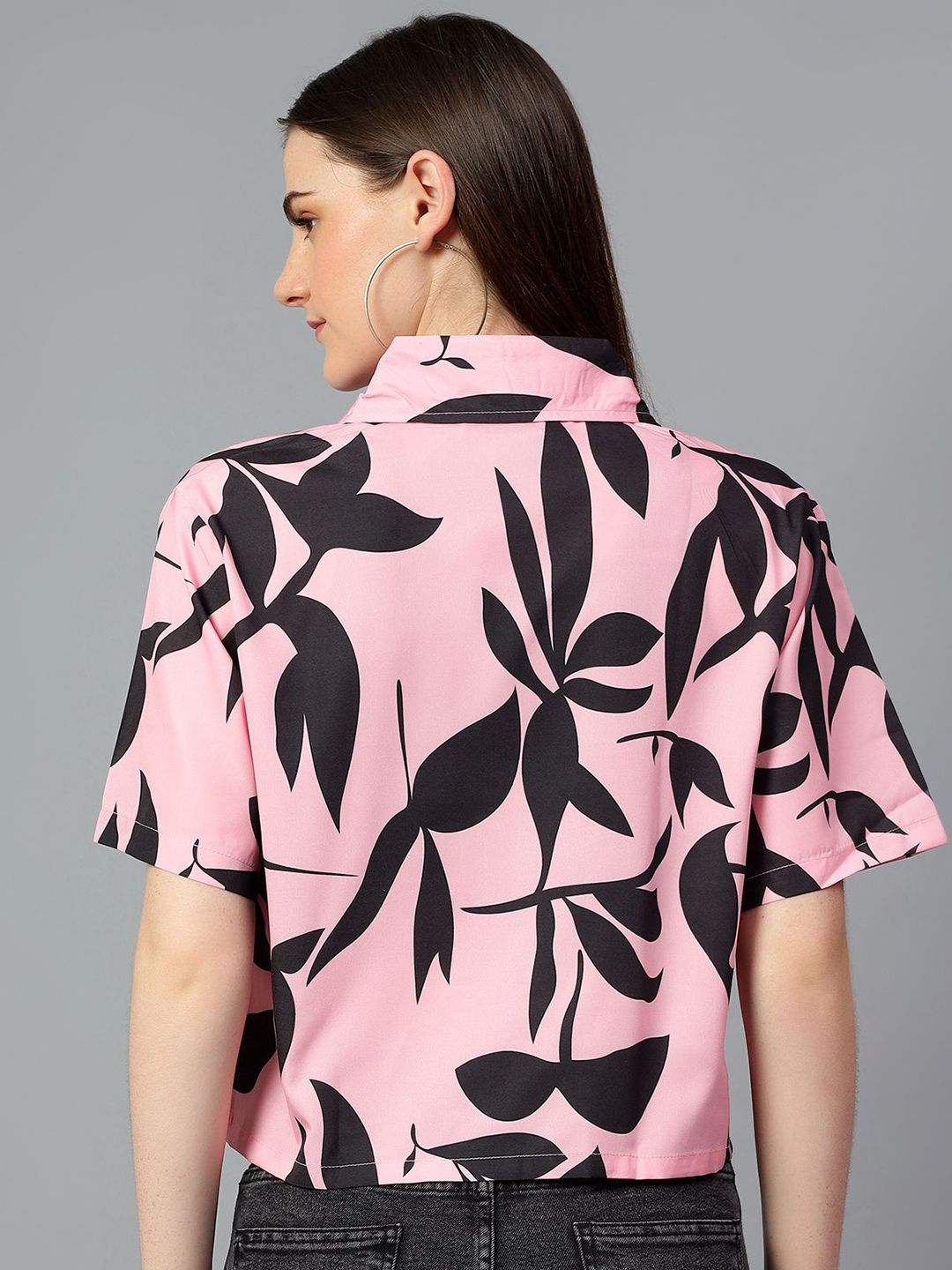 Kotty Women Comfort Spread Collar Floral Printed Crepe Oversized Casual Shirt