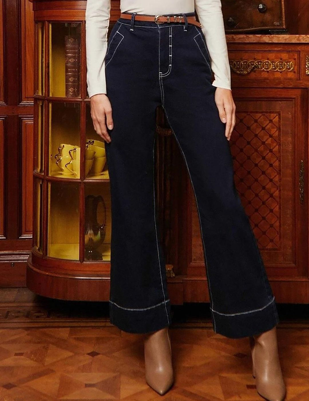 Kotty Women Bootcut High-Rise Stretchable Jeans