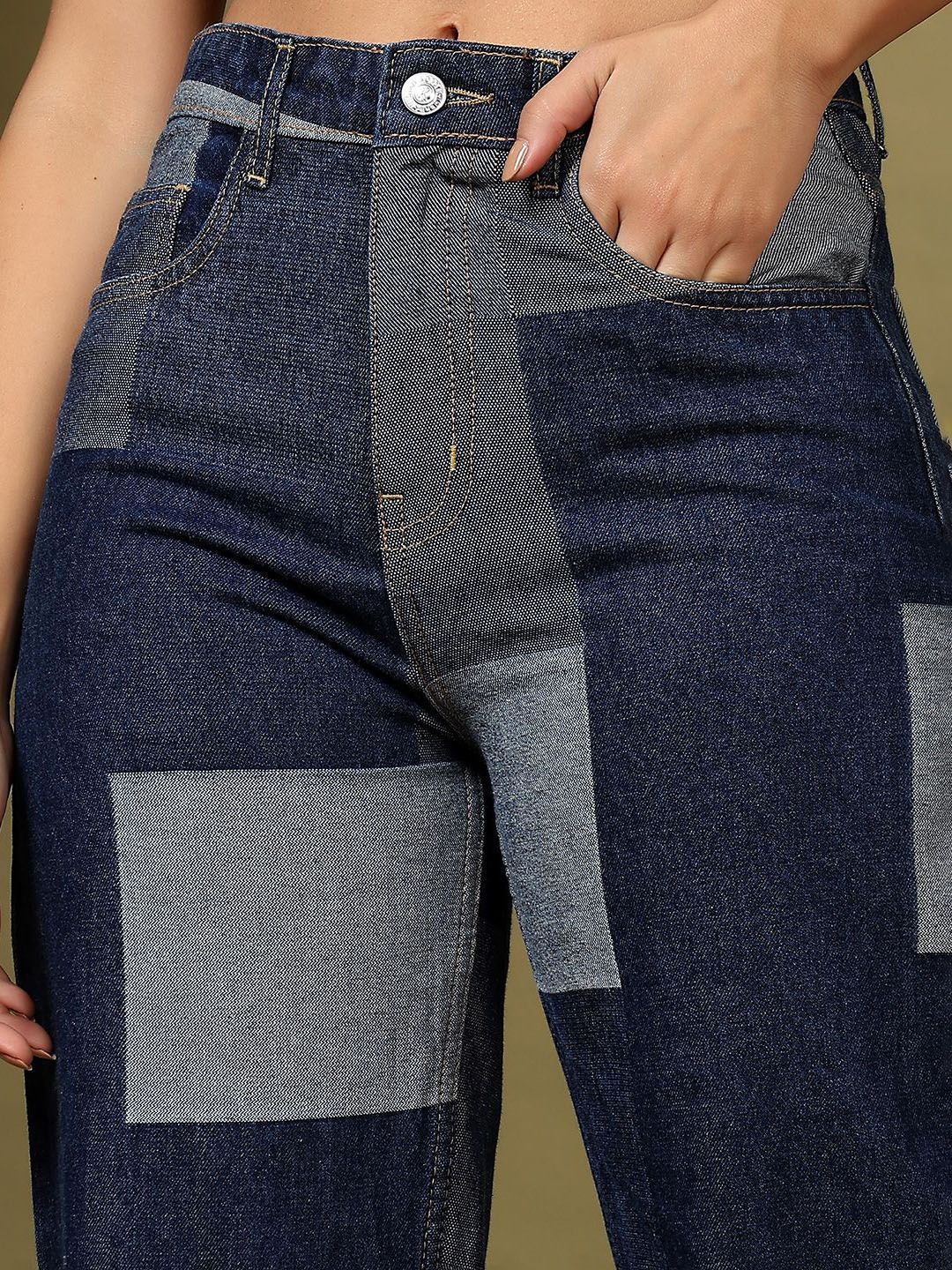 Kotty Women Straight Fit High-Rise Stretchable Jeans