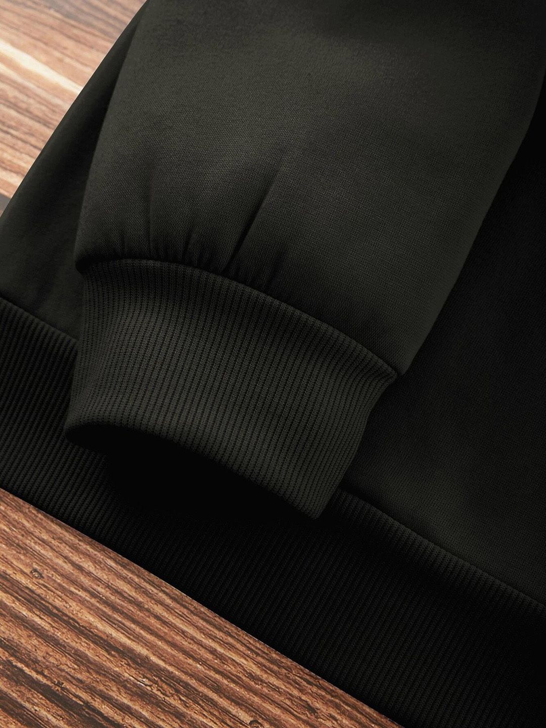 Kotty Women Black Printed Sweatshirt