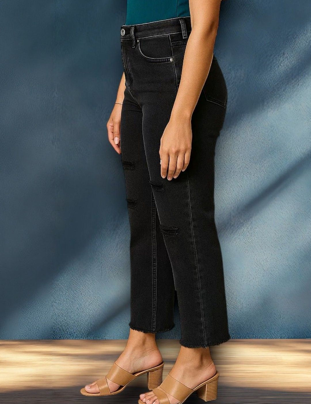 Kotty Women Regular Fit High-Rise Mildly Distressed Light Fade Stretchable Jeans