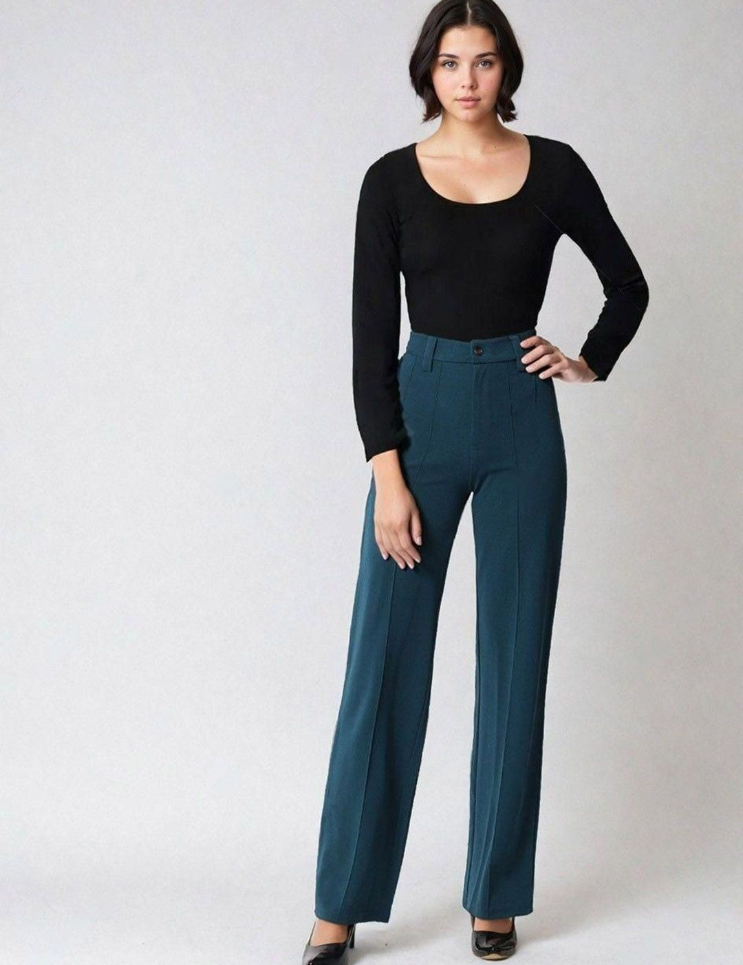 Kotty Scoop Neck Long Sleeves Thermal T-shirt With Trousers