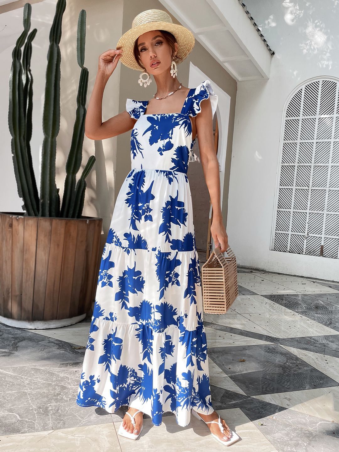 Kotty Women Floral Printed Square Neck Sleeveless Maxi Dress