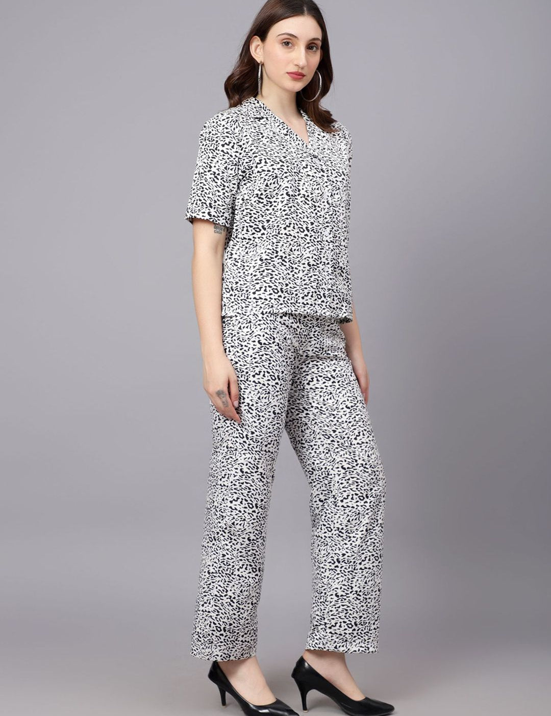 Kotty White & Black Animal Printed Shirt With Trouser