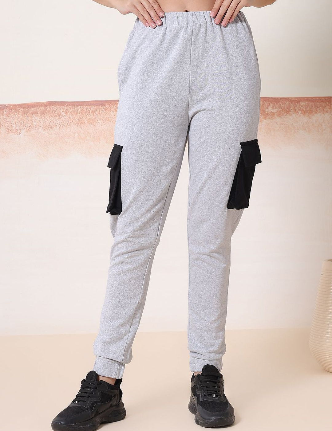Kotty Women Mid Rise Relaxed Fit Joggers