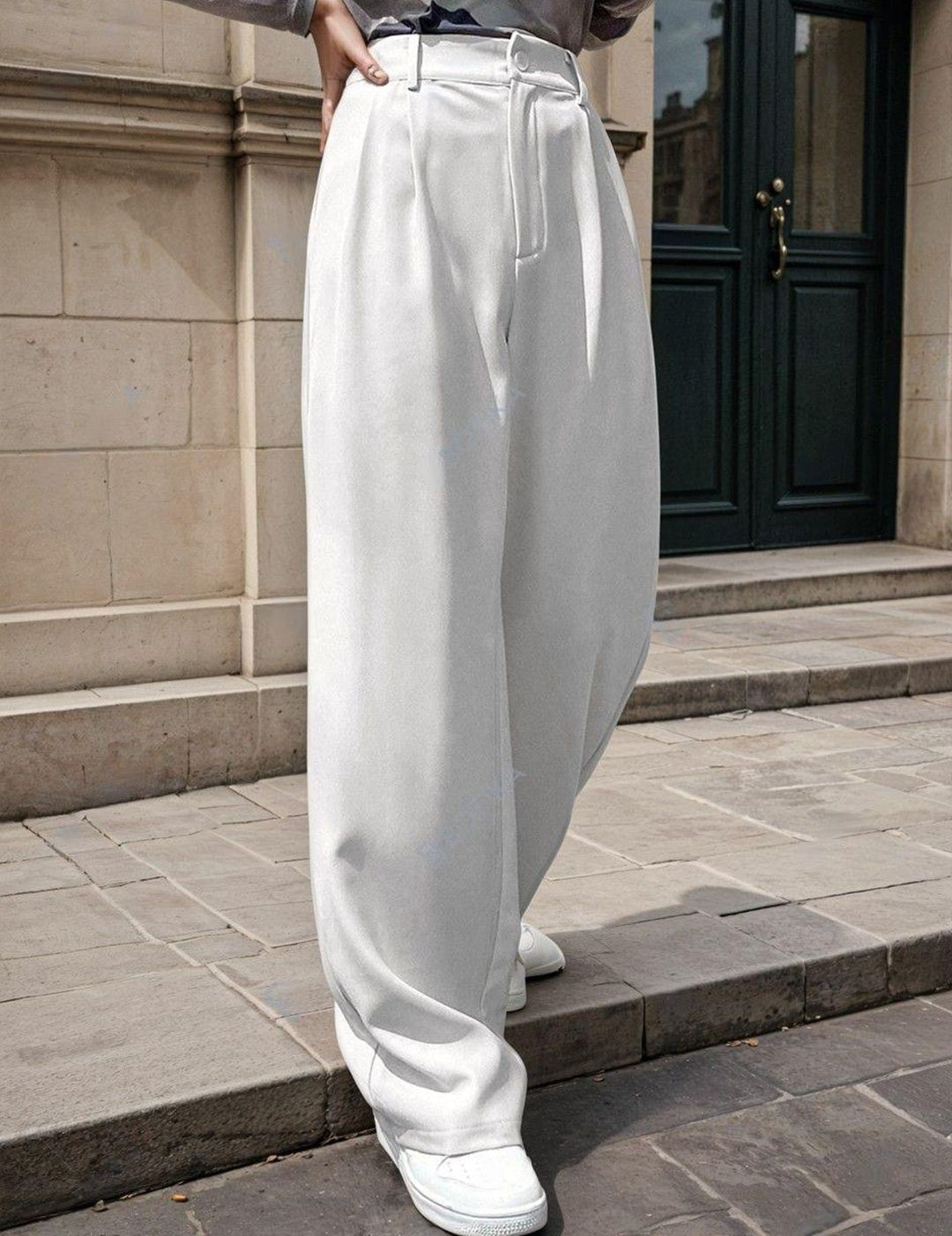 Kotty Women Relaxed Straight Leg Straight Fit High-Rise Easy Wash Trousers