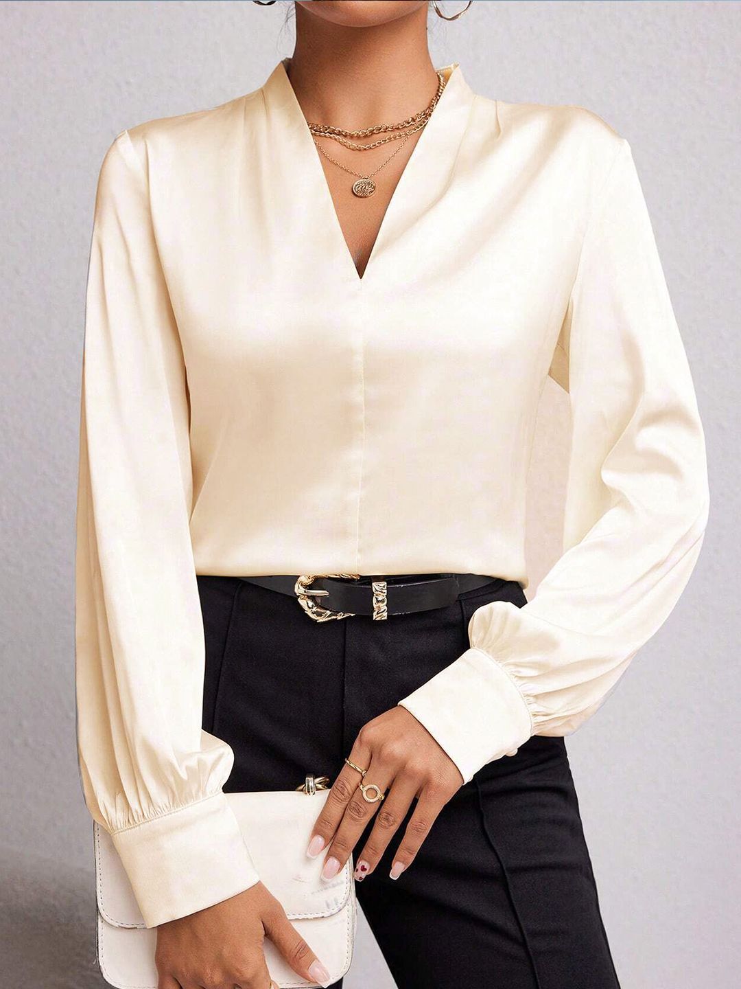 Kotty Women V-Neck Cuffed Sleeve Satin Top