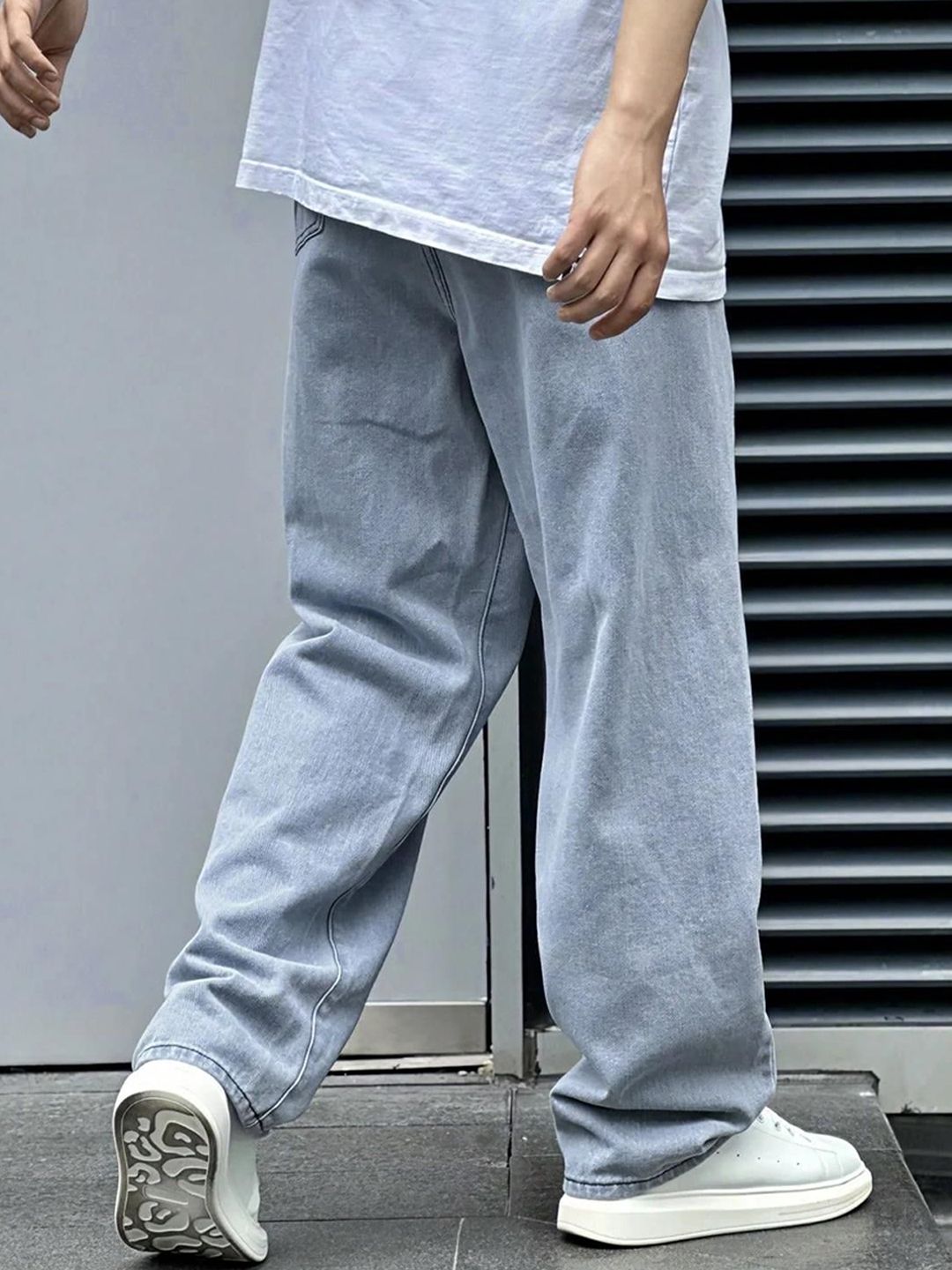 Kotty Men Baggy Fit Low-Rise Stretchable Jeans