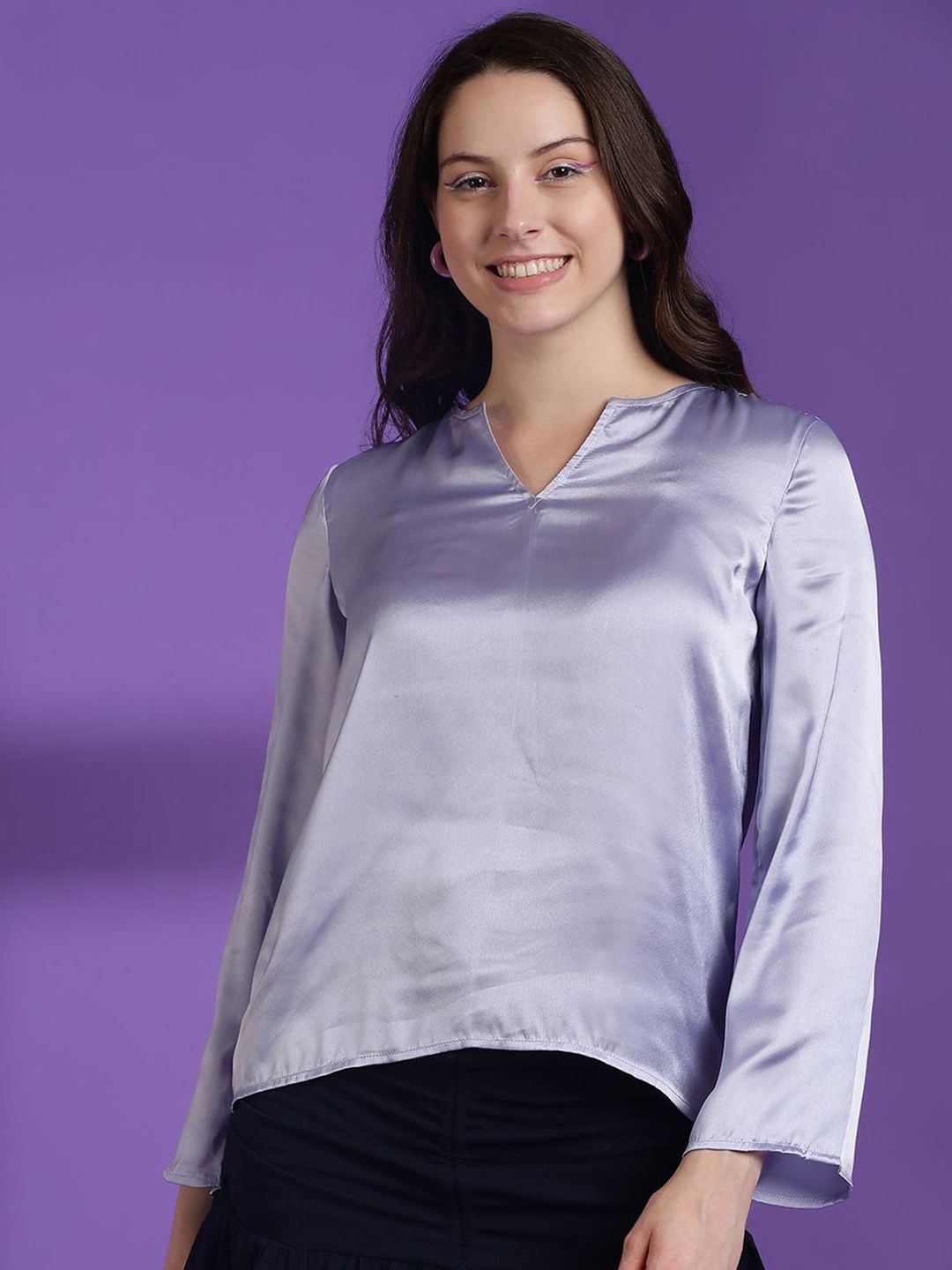 Kotty Women Solid V-Neck Top