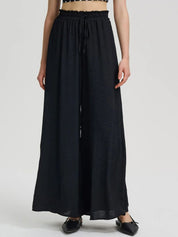 Kotty Women High-Rise Easy Wash Pleated Loose Fit Wide Leg Trousers