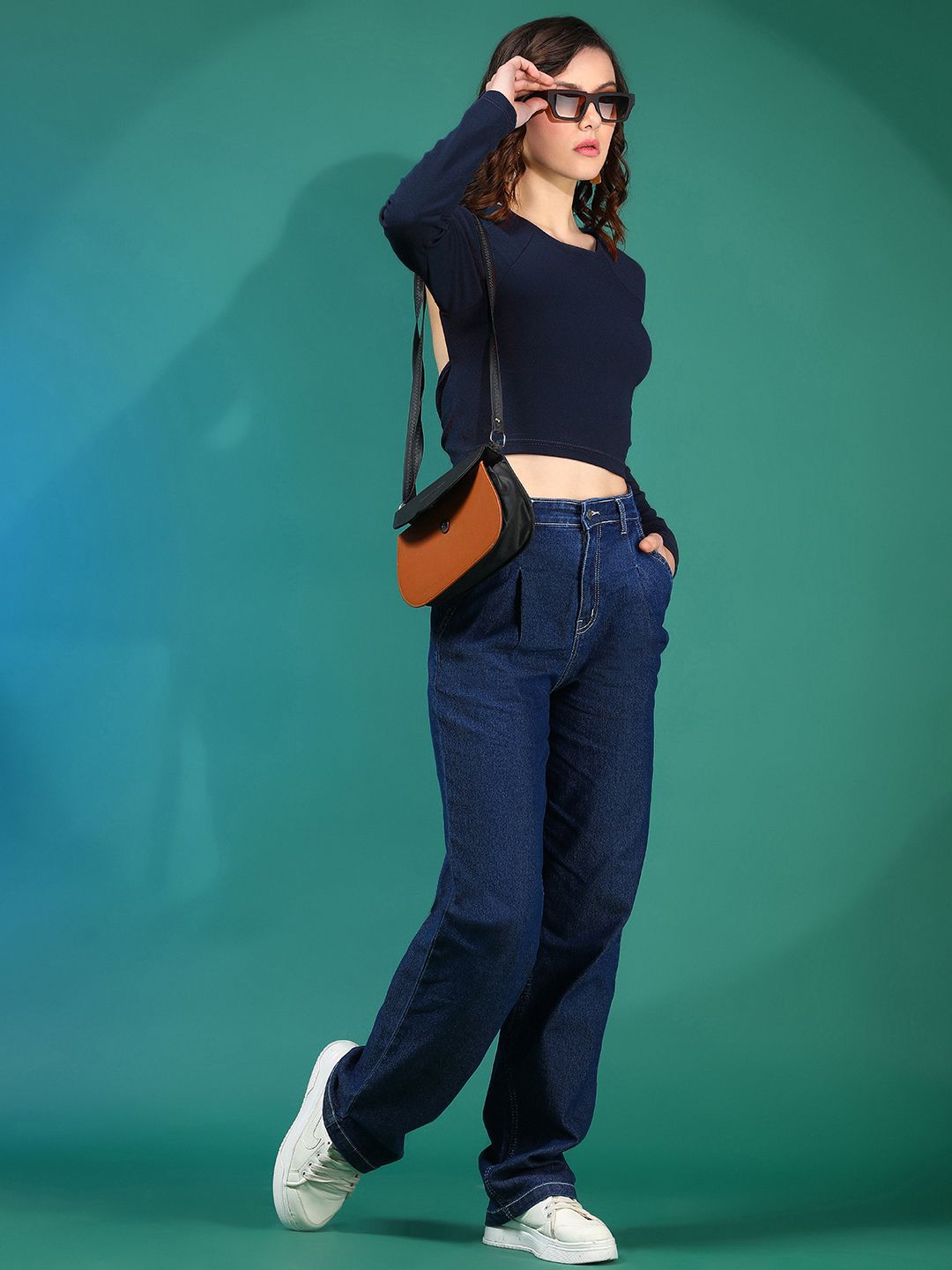 Kotty Women Solid Round Neck Top