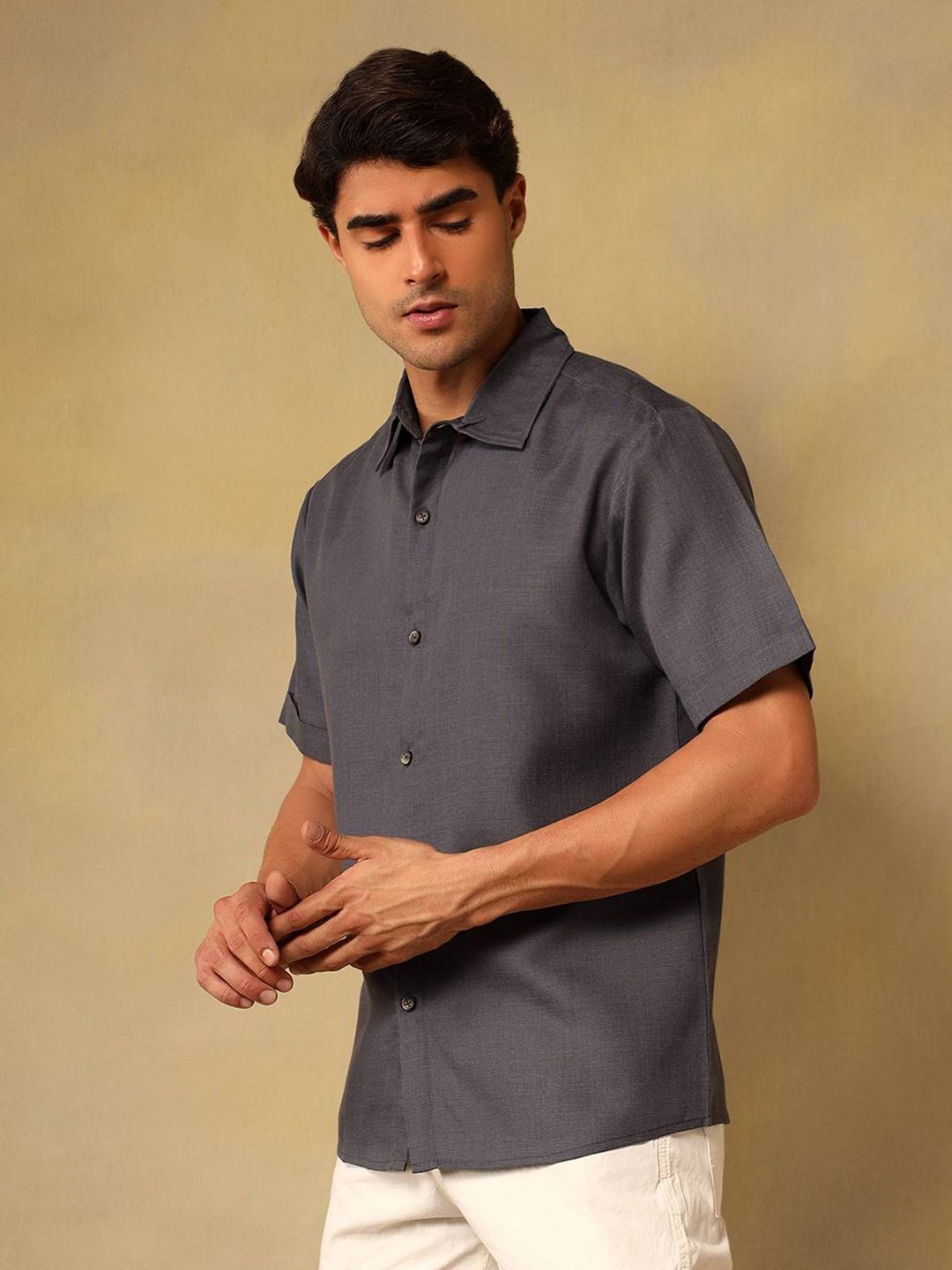 Kotty Men Comfort Fit Solid Spread Collar Linen Casual Shirt