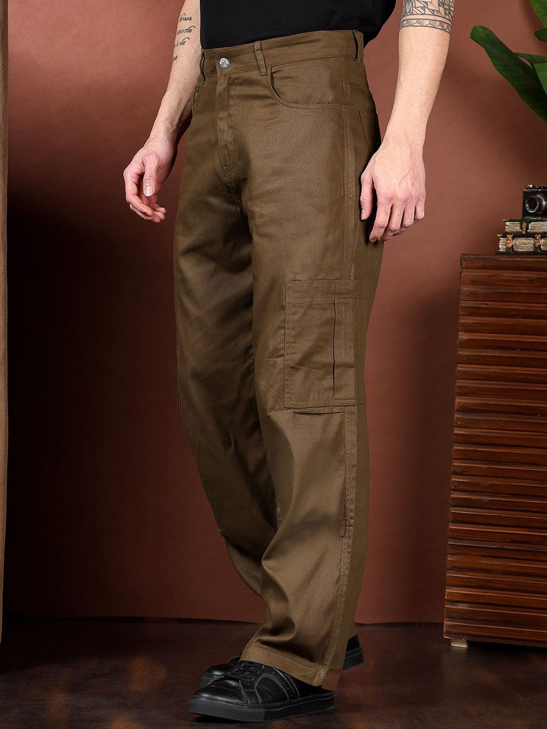 Kotty Men Relaxed Easy Wash Cargos Trousers