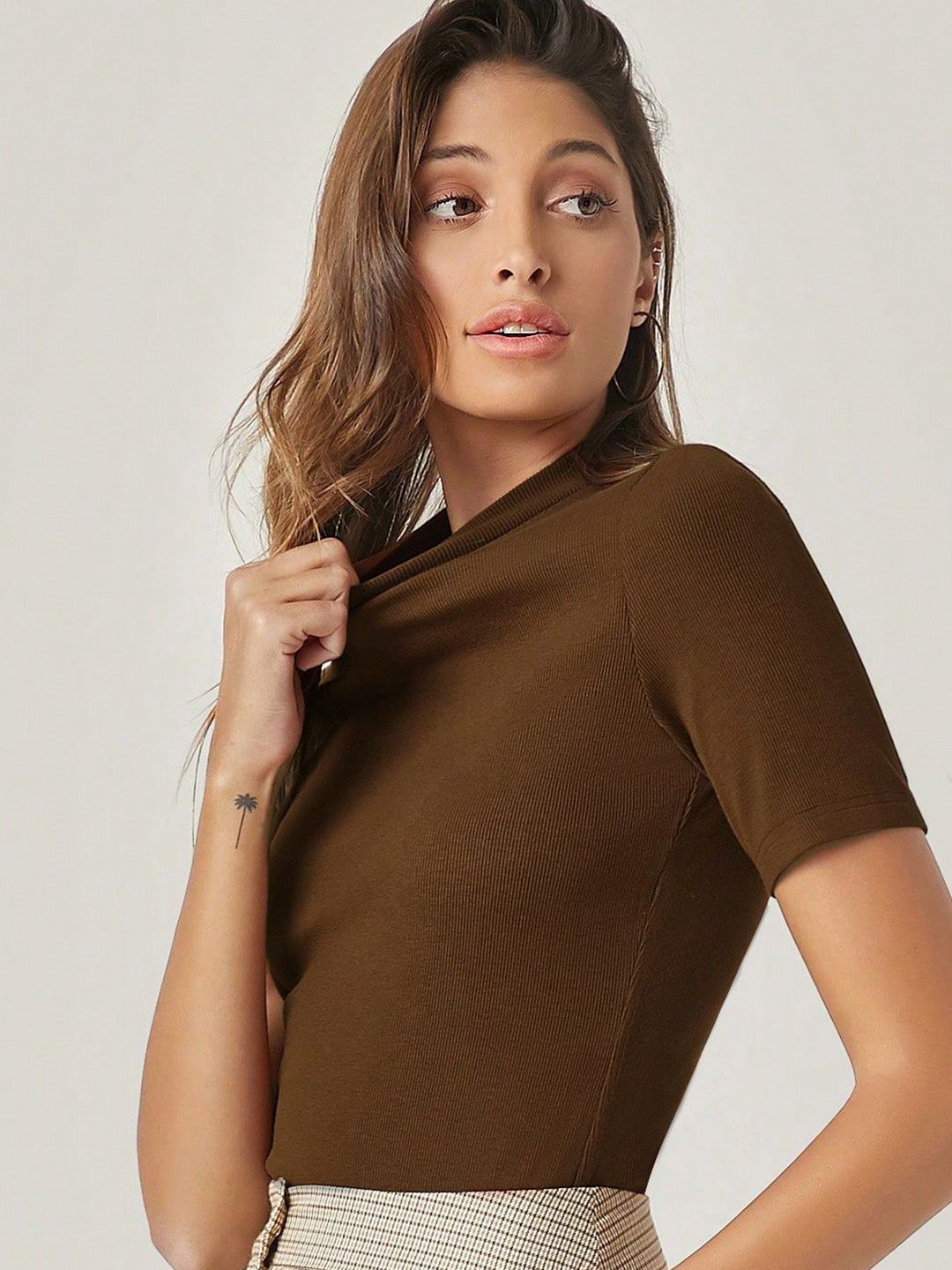 Kotty Women Solid High Neck Top