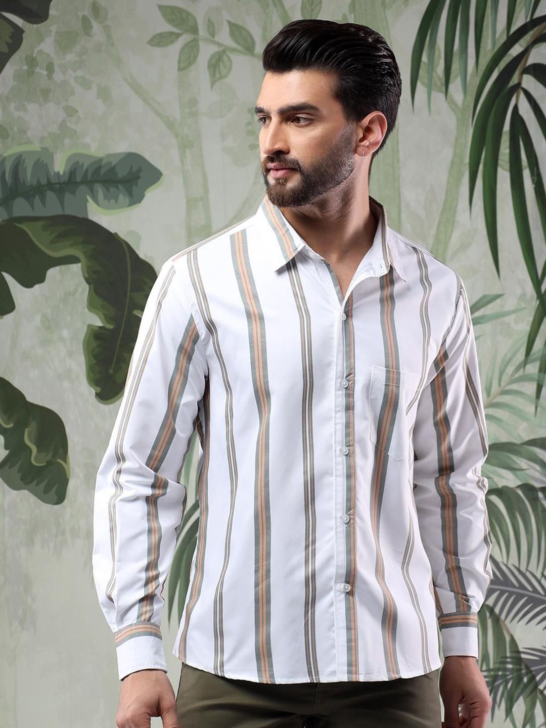 Kotty Men Spread Collar Vertical Striped Casual Shirt