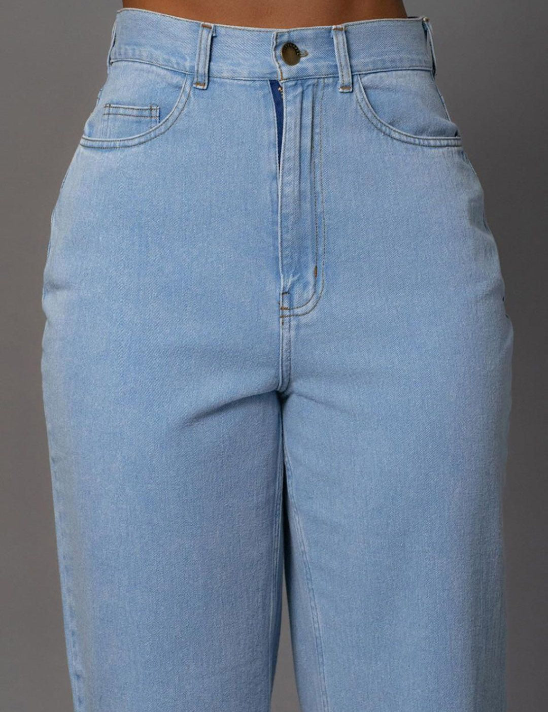 Kotty Women Straight Fit High-Rise Stretchable Jeans