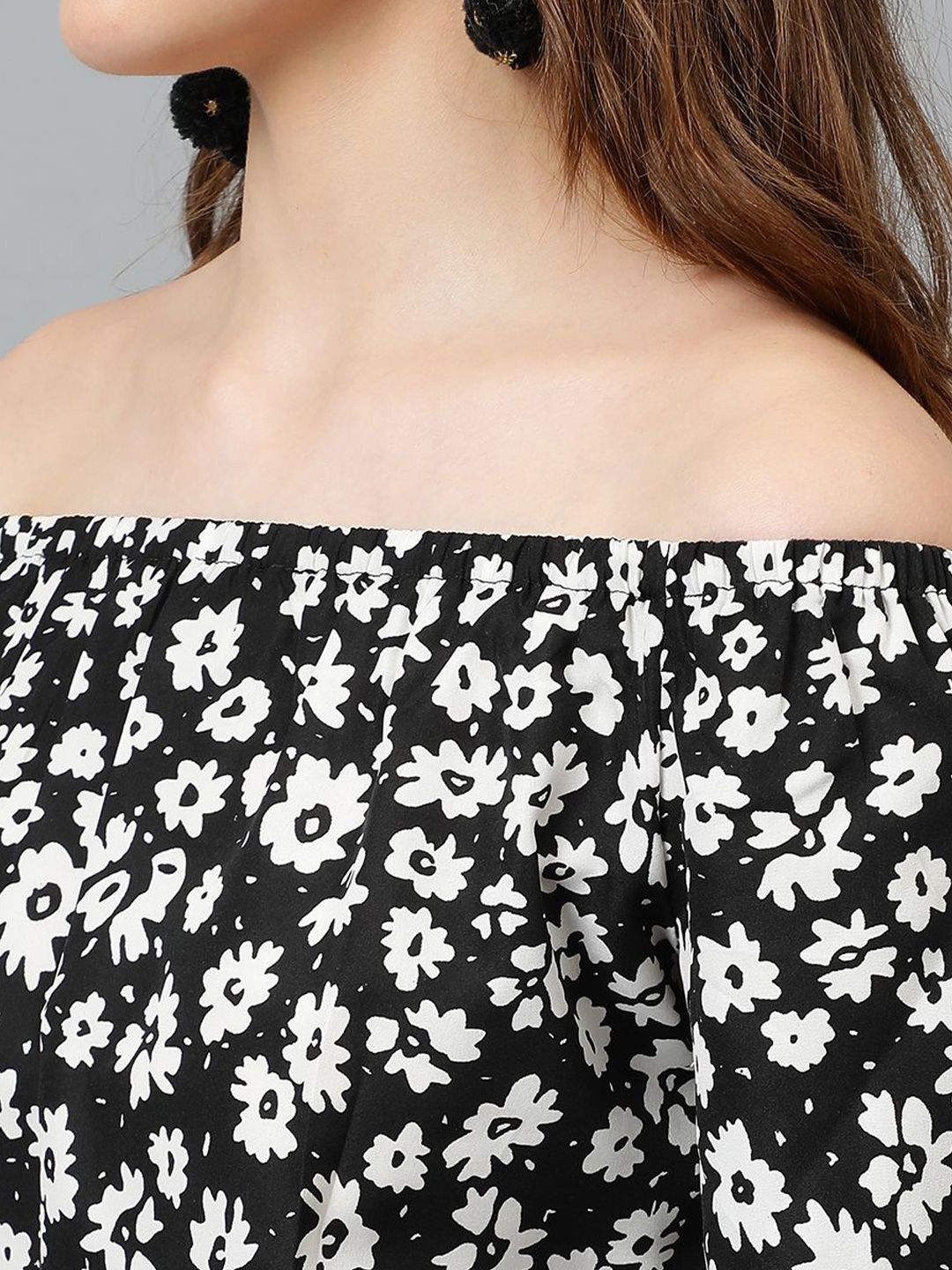 Kotty Women Floral Print Off-Shoulder Puff Sleeves Crepe Top