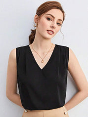 Kotty Women Solid V-Neck Top