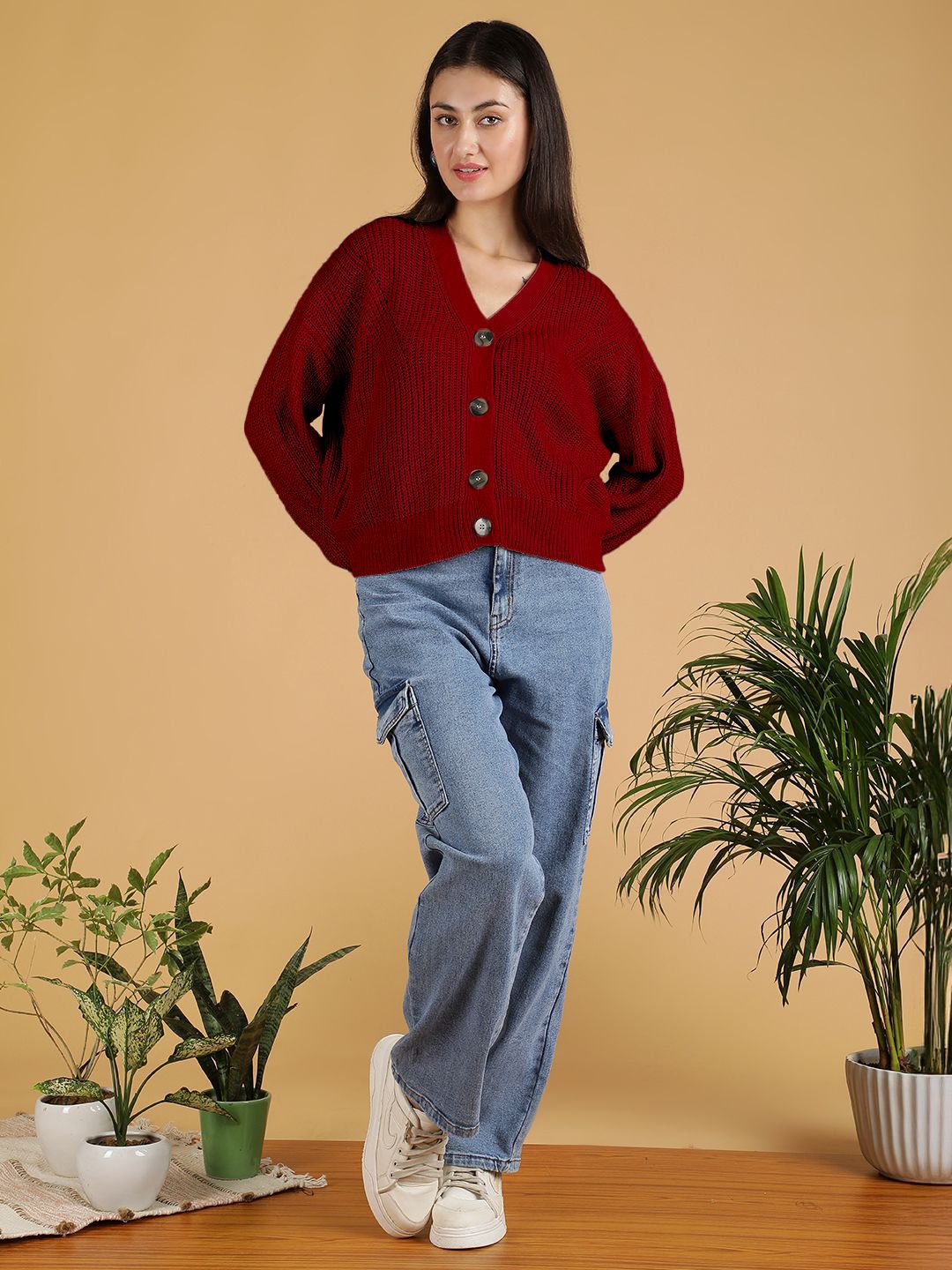 Kotty Women Solid V-Neck Cardigan