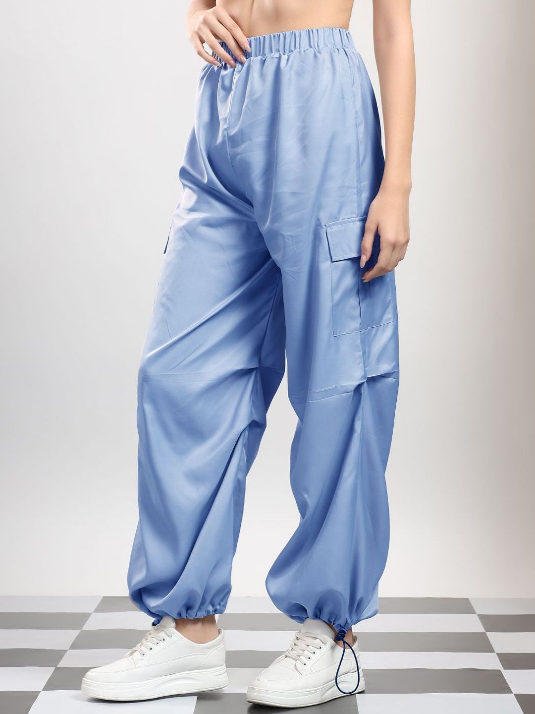 Kotty Women High-Rise Jogger Fit Cargos Trousers