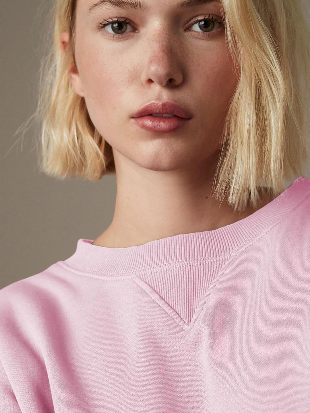 Kotty Women Round Neck Sweatshirt