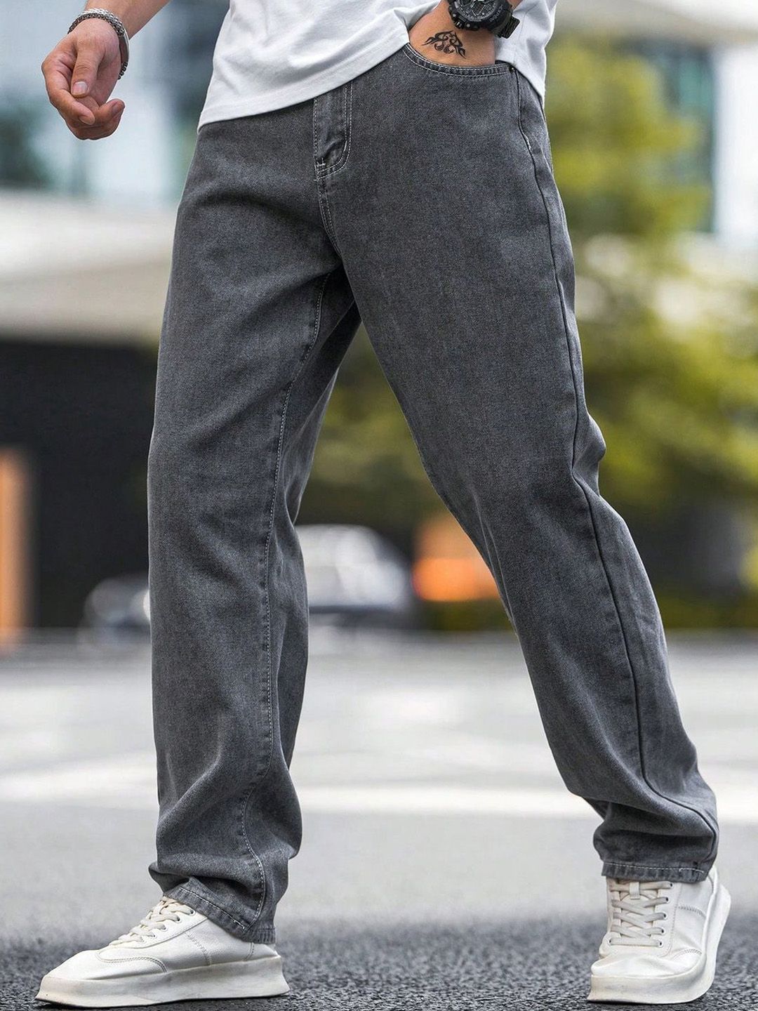 Kotty Men Low-Rise Stretchable Jeans