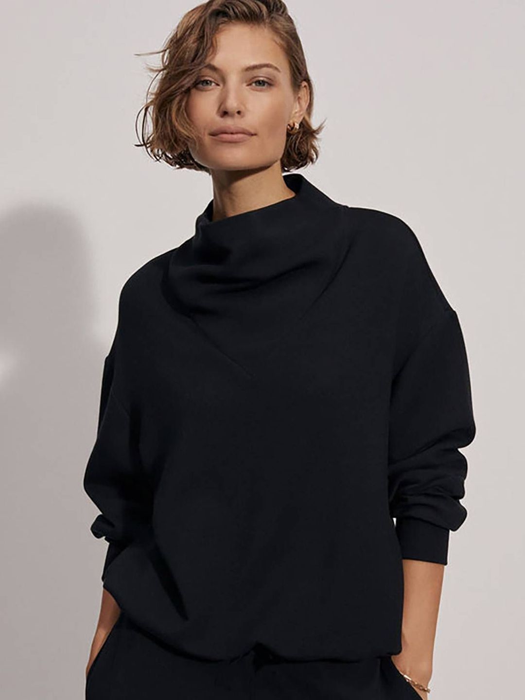 Kotty Round Neck Sweatshirt With Joggers 