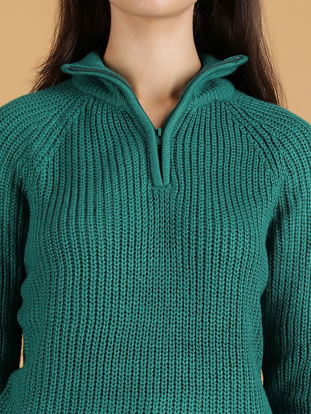 Kotty Women Mock Collar Pullover