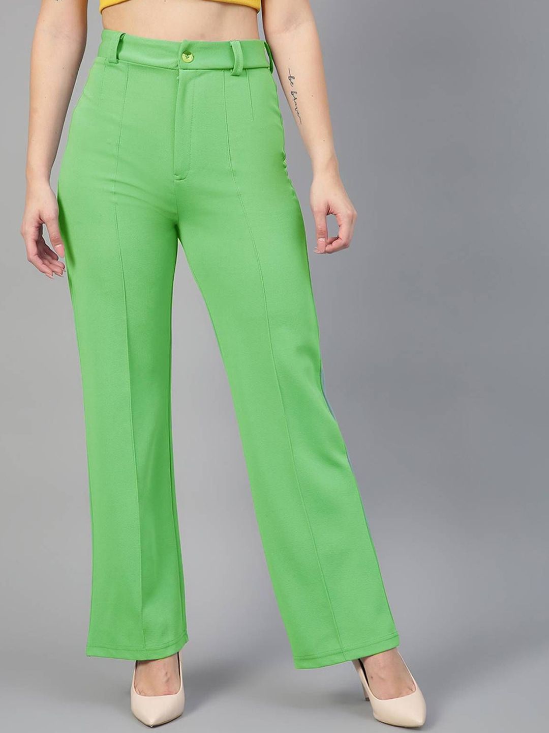 Kotty Women Relaxed High-Rise Trousers
