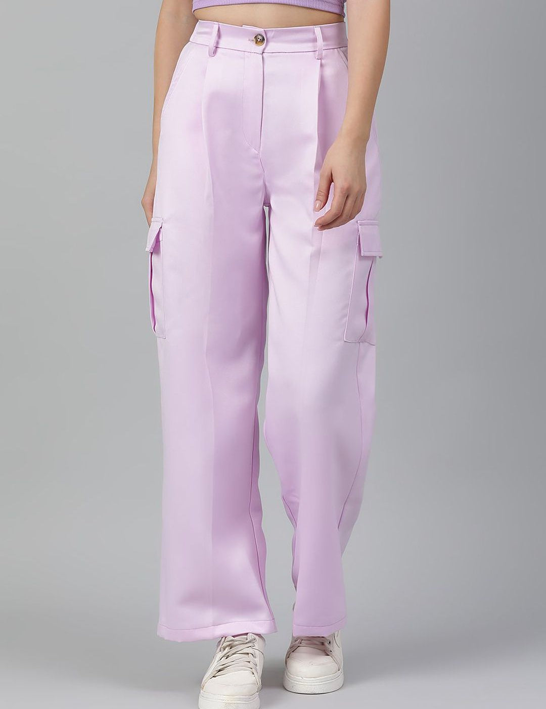 Kotty Women Relaxed Straight Leg Straight Fit High-Rise Easy Wash Cargos Trousers