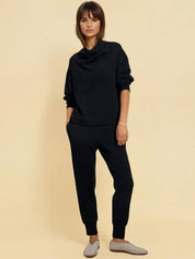 Kotty Round Neck Sweatshirt With Joggers 