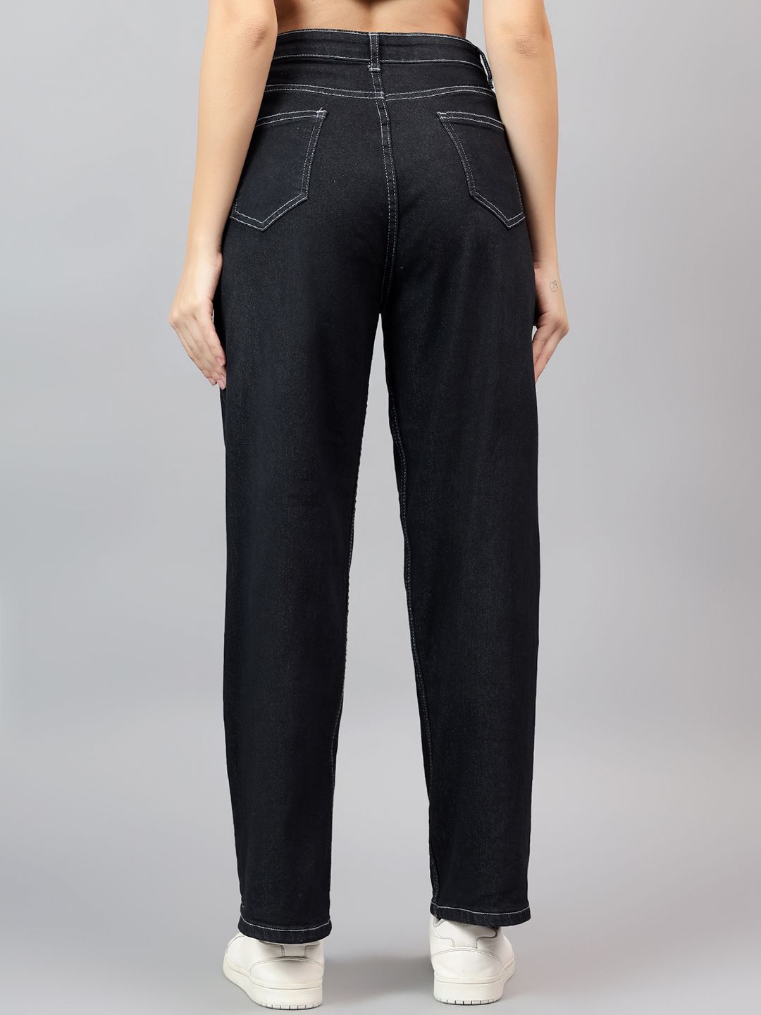 Kotty Women Straight Fit High-Rise Stretchable Jeans