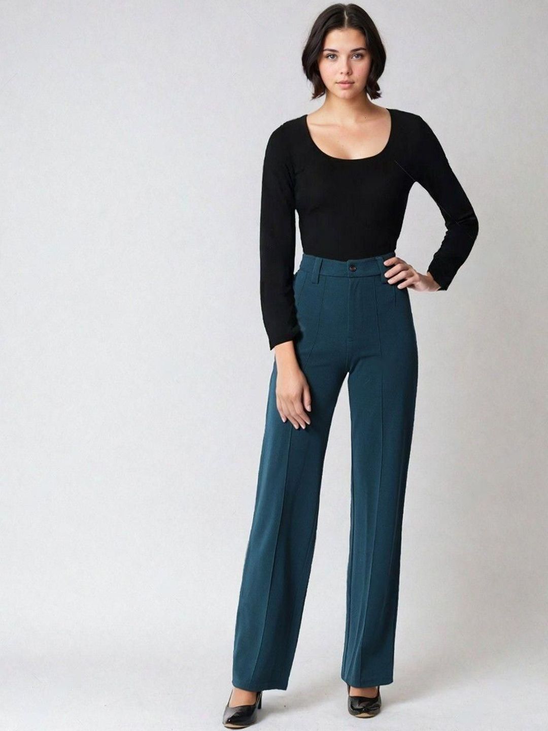 Kotty Black and Teal Blue Scoop Neck T-Shirt with Trouser