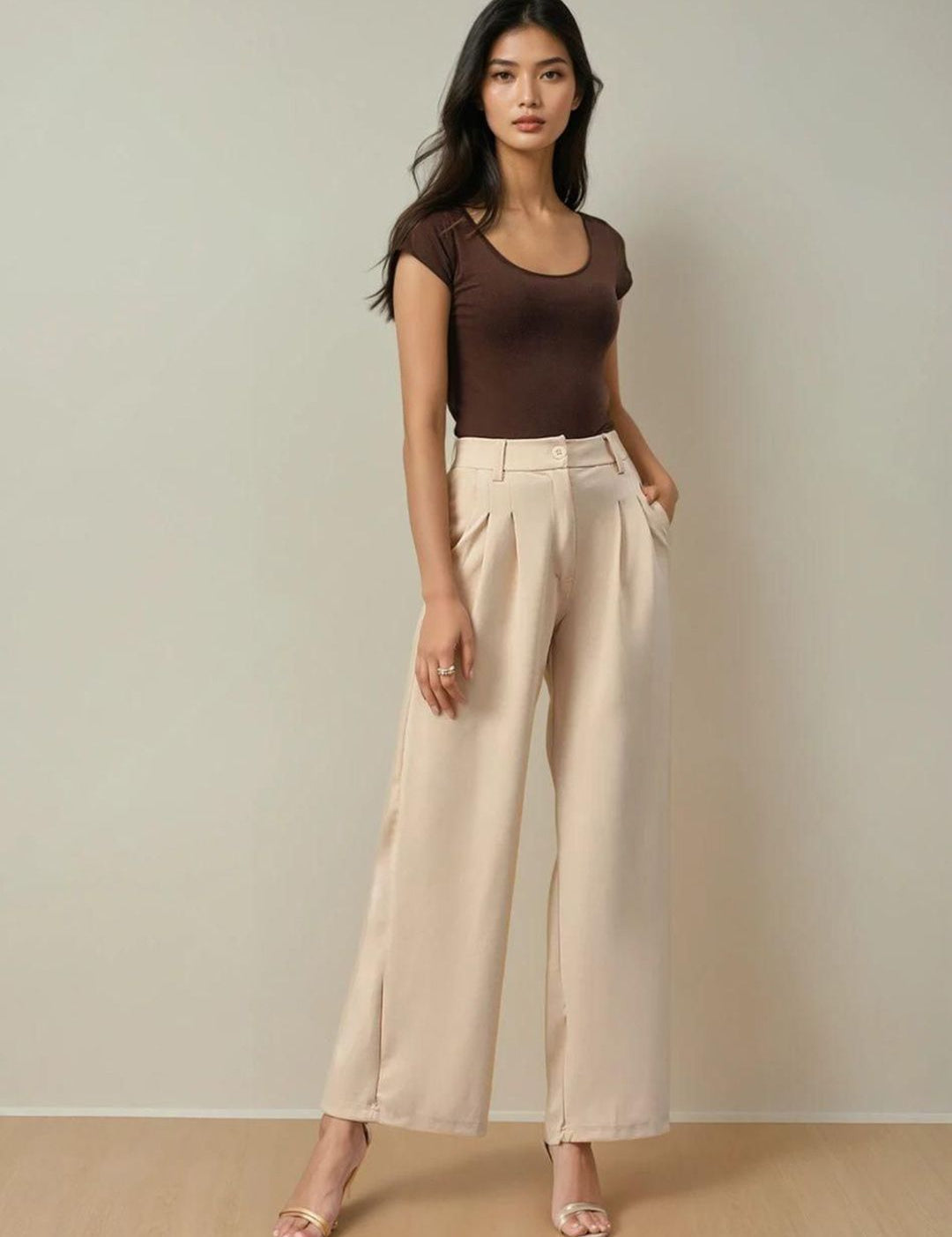 Kotty Women Solid Straight Fit High-Rise Trousers