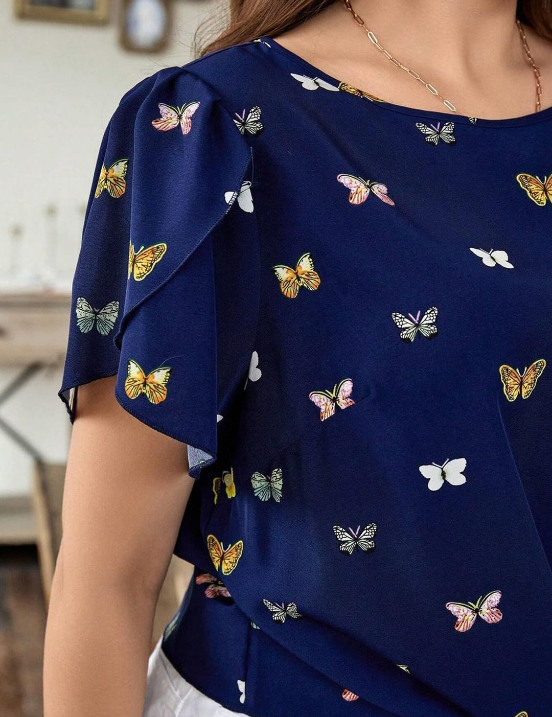 KOTTY Women Butterfly Print Boat Neck Puff Sleeves Tie-Up Top