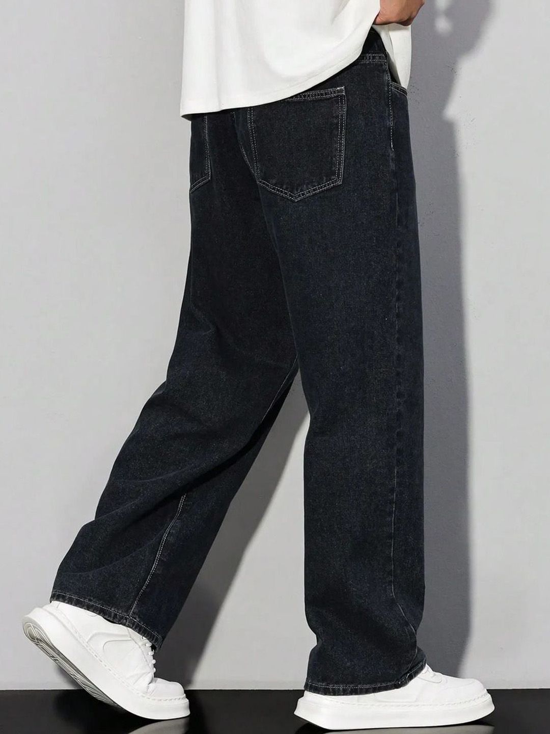 Kotty Men Baggy Mid-Rise Stretchable Cotton Jeans