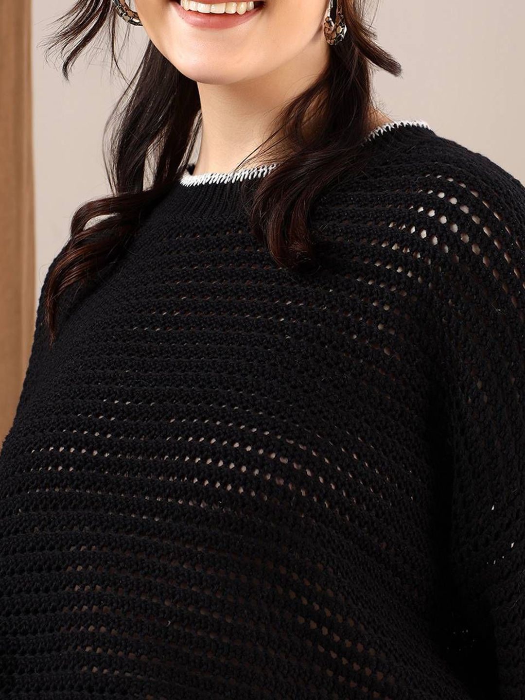 Kotty Women Round Neck Sweater Vest