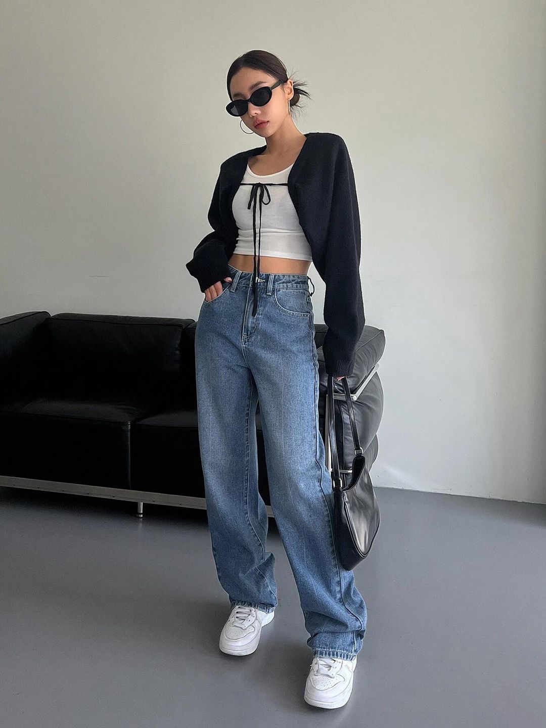 Kotty Women Straight Fit High-Rise Stretchable Jeans