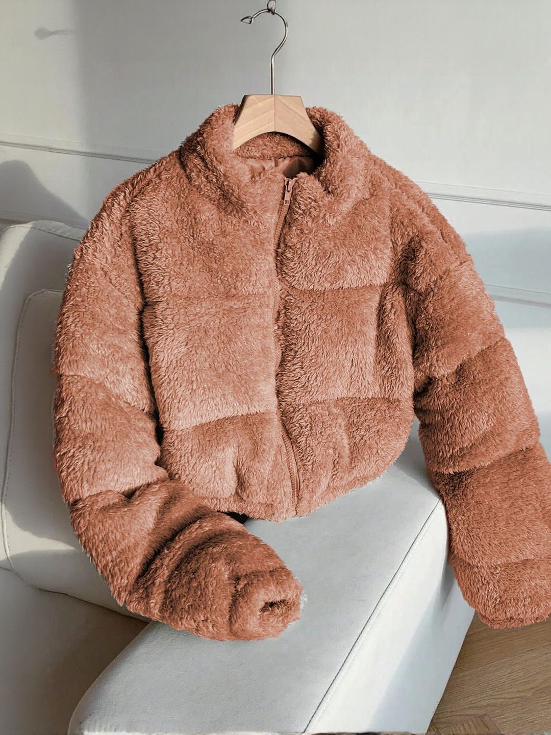 Kotty Women Cozy Double-Sided Teddy Fleece Crop Puffer Jacket