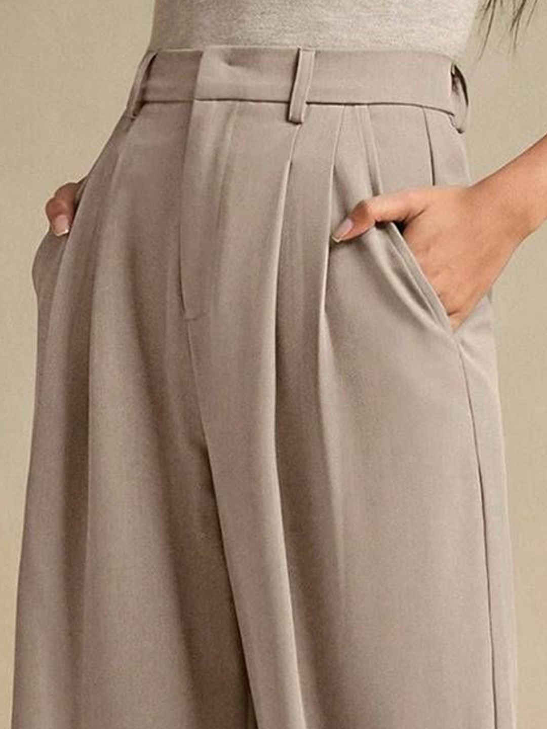Kotty Women Relaxed Fit High-Rise Trousers