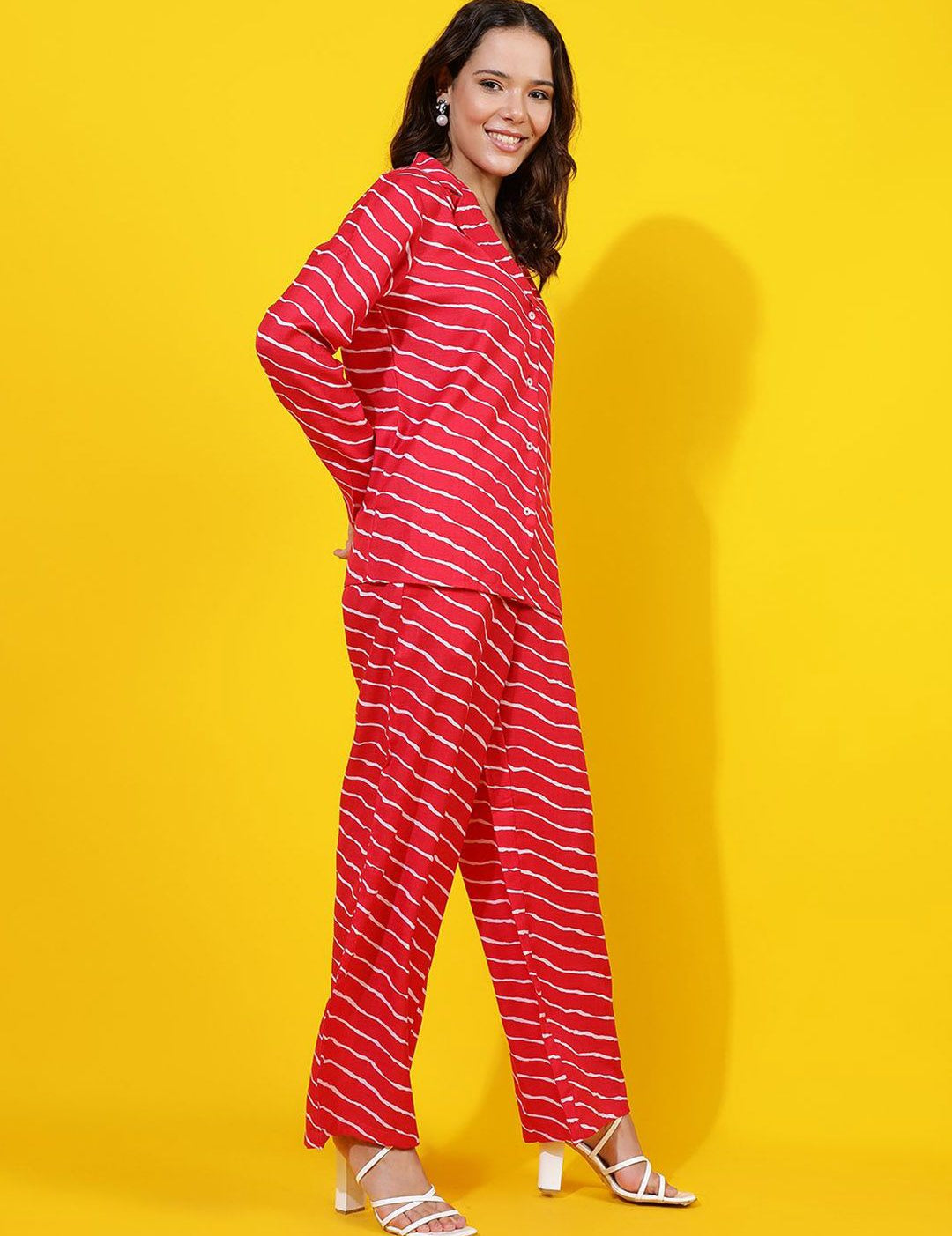 Kotty Abstract Printed Shirt With Trouser 